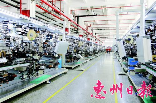 ▲z6.com科技智能出产车间干净整洁。
